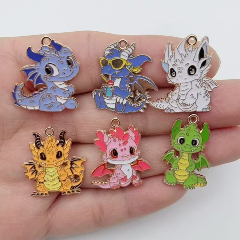 10 pièces de pendentifs mignon - Party Games Crazy avis et prix